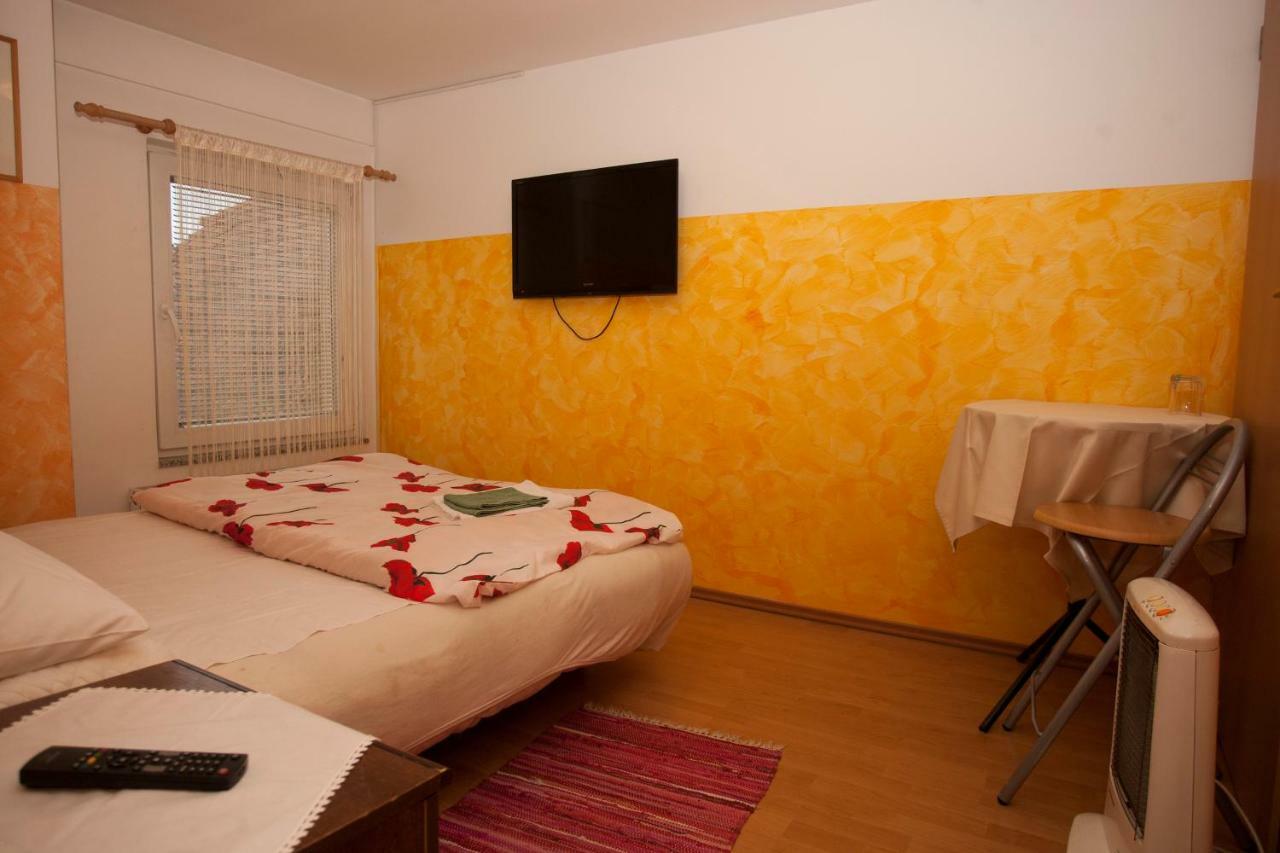 Guest House Celan Spodnja Hajdina Bagian luar foto