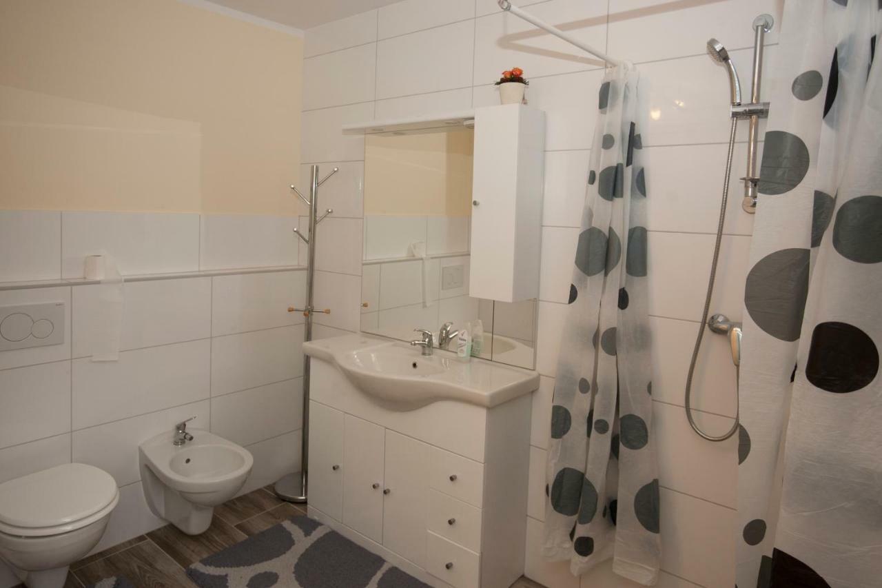 Guest House Celan Spodnja Hajdina Bagian luar foto