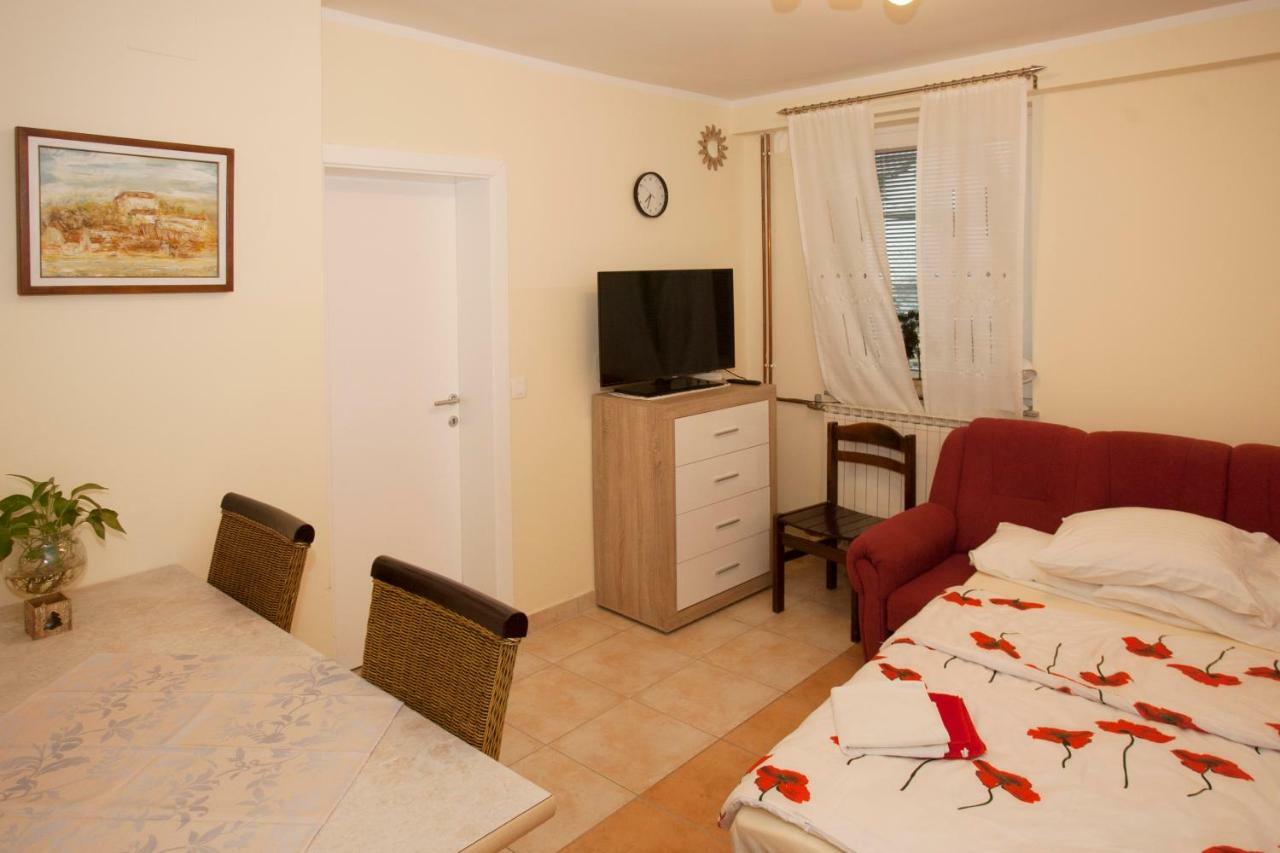 Guest House Celan Spodnja Hajdina Bagian luar foto