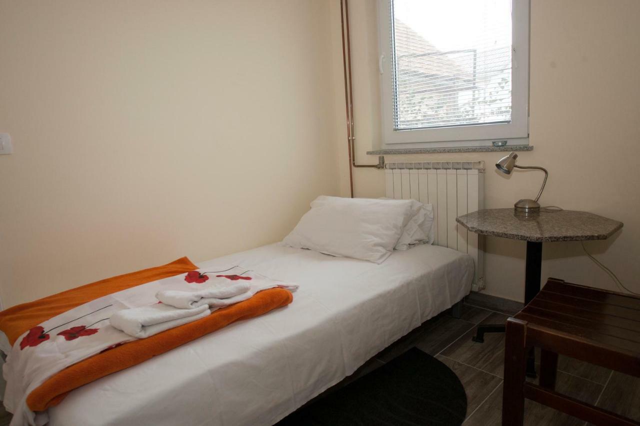 Guest House Celan Spodnja Hajdina Ruang foto